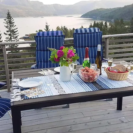 Ii Casa de Férias Naustbukta